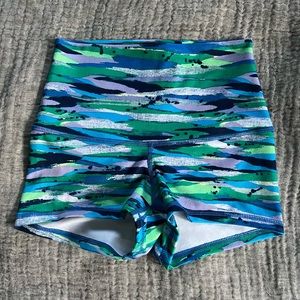 Lululemon short size 4